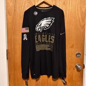Nike Men’s Philadelphia Eagles Salute to Service Long Sleeve Patch T-Shirt New